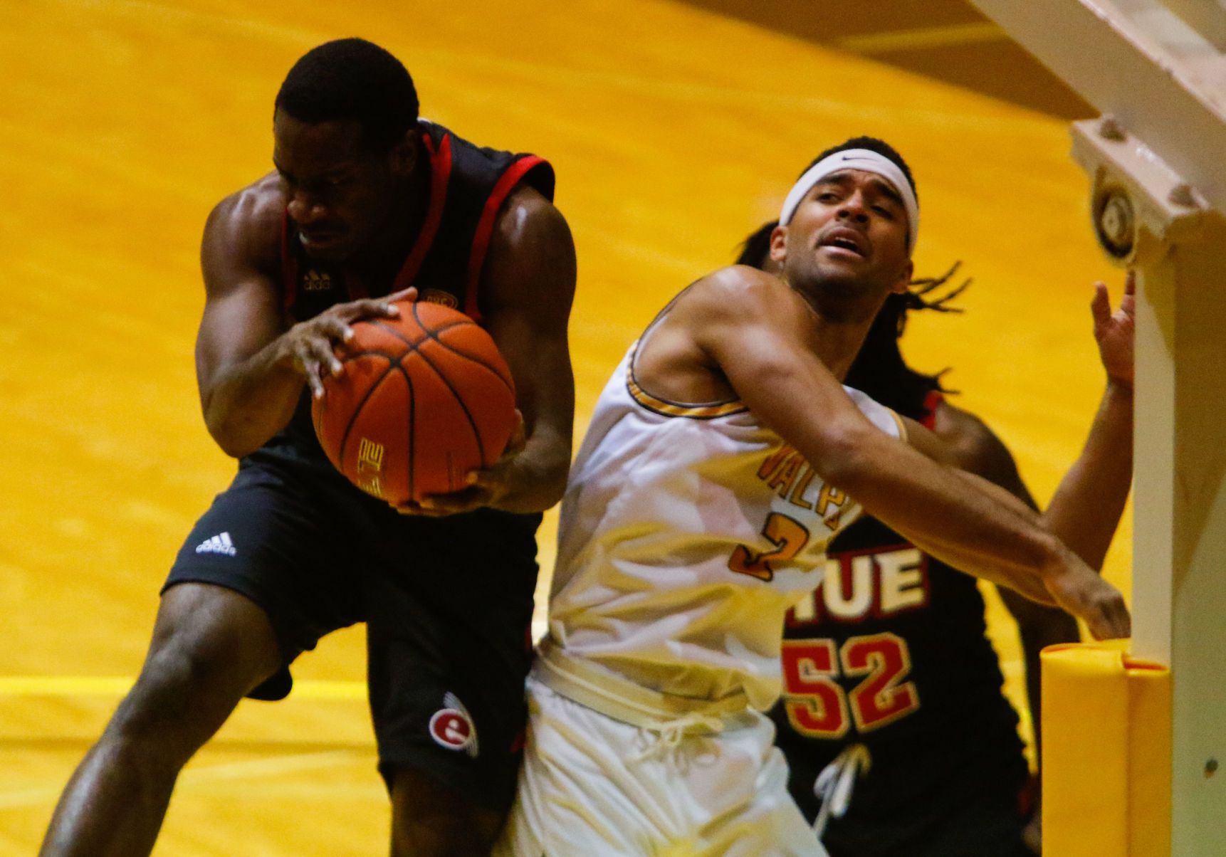 Gallery: SIUE at Valparaiso men's basketball